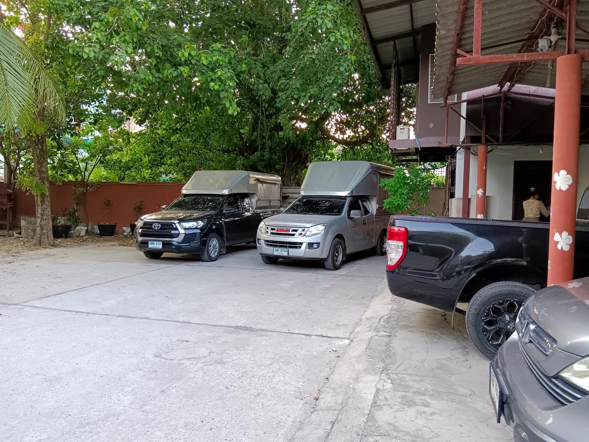 Banyan Resort Bangsaen Exterior foto
